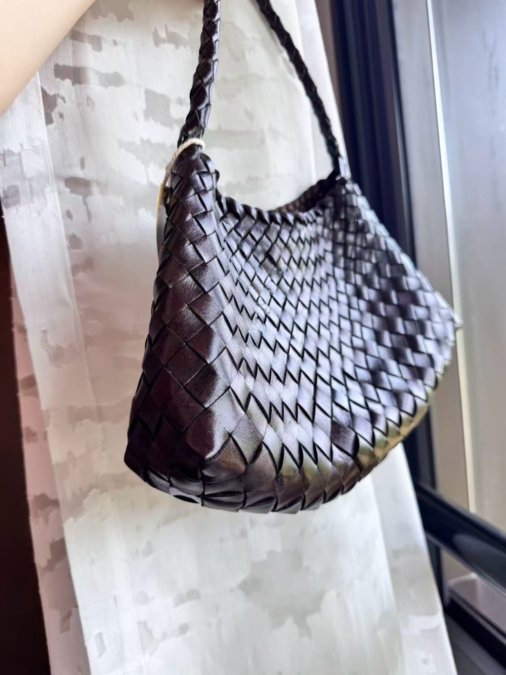 Dragon diffusion Rosanna Shoulder Bag in Dark Brown - Picture 9 of 9